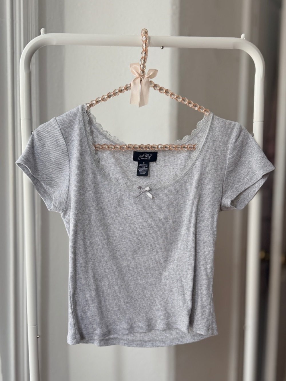 NWOT Just Polly gray cotton lace trim ribbed baby doll tee w cap sleeves Small